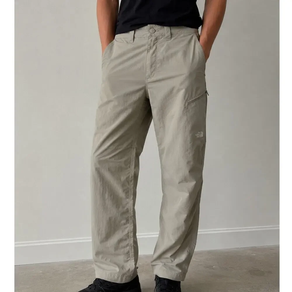 North Face Men’s Lightweight Hiking Pants Khaki Tan Nylon Outdoor Trail sz 32